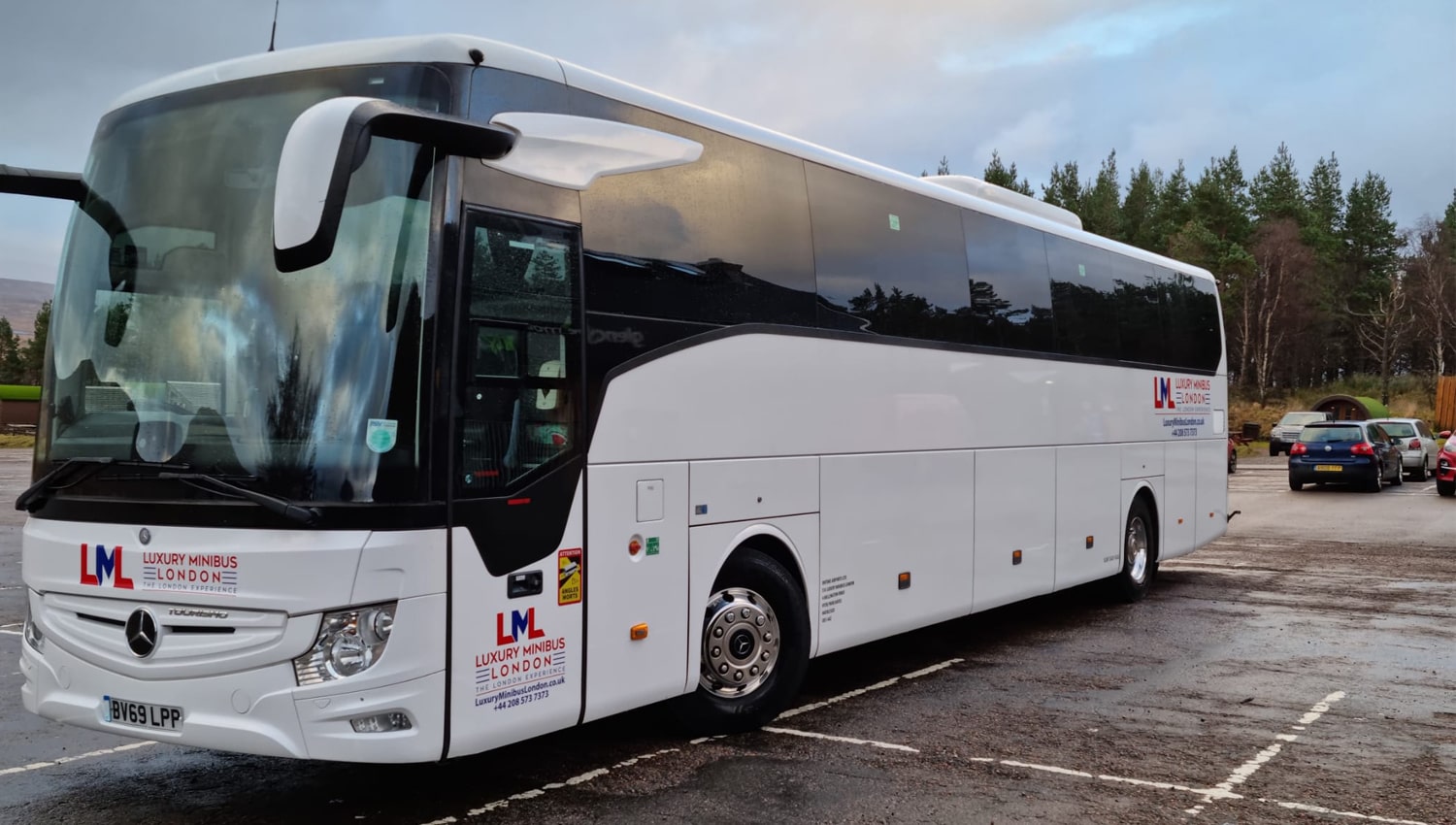 49 - Seater Executive Mercedes Turismo 