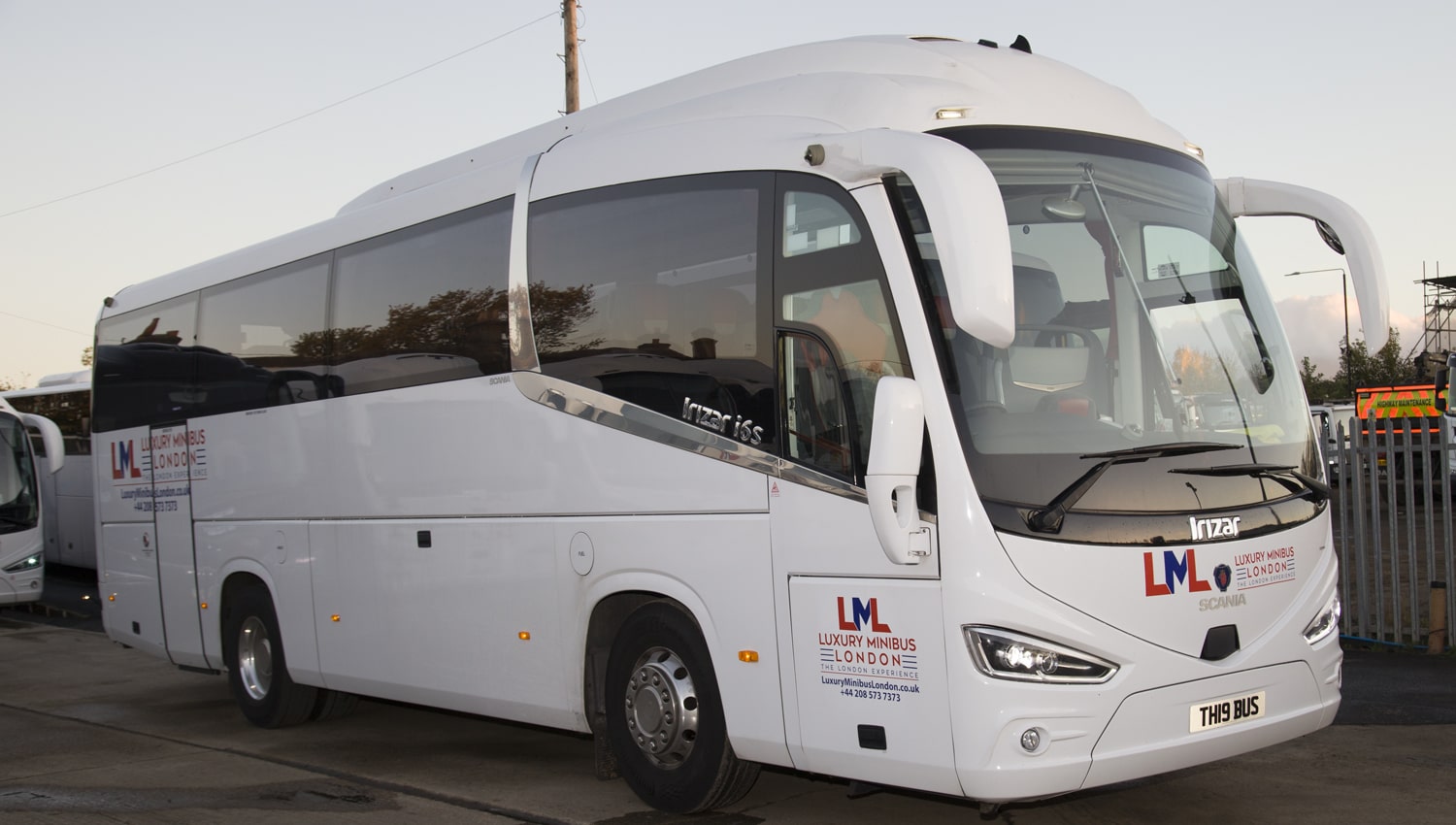 36 - Seater Premium Midi Coach